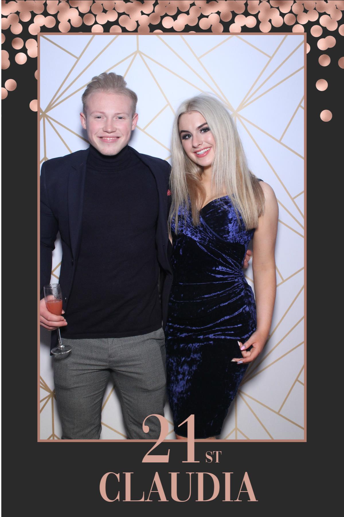 Claudia's 21st  | View more photos from the event at gallery.magicimages.uk/u/MagicImages/Claudias-21st